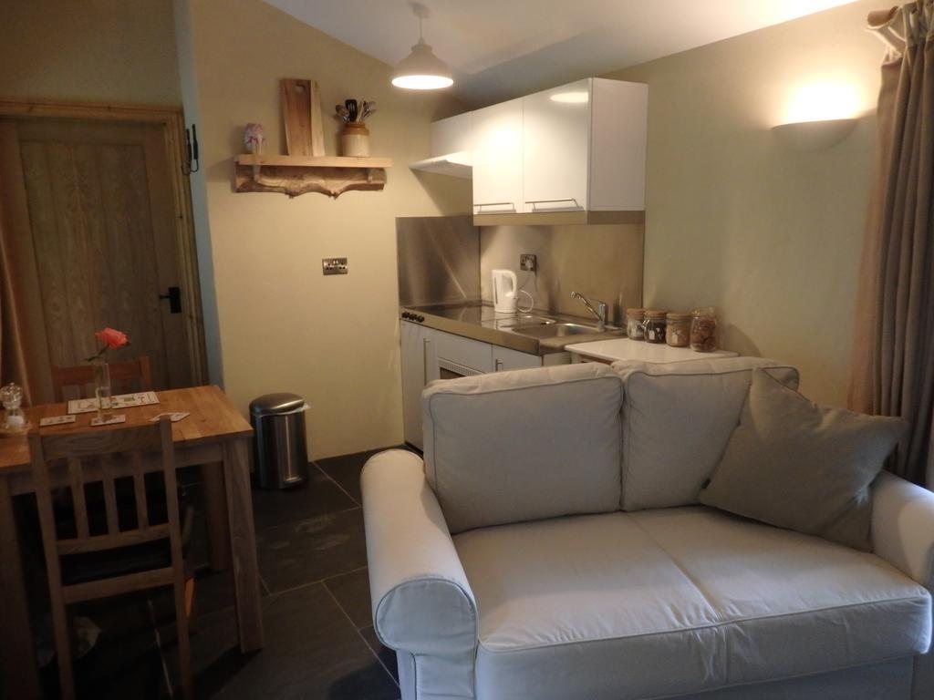The Potting Shed Apartment Little Torrington Exterior foto